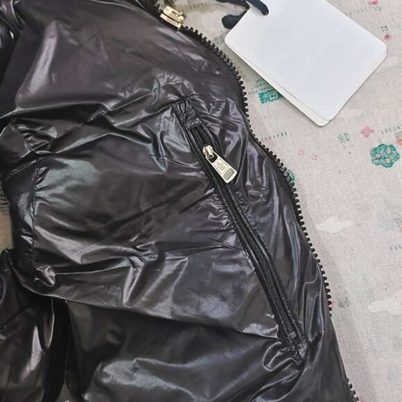 Moncler Padded Logo-Patch Black Gilet - Picture 2 of 11